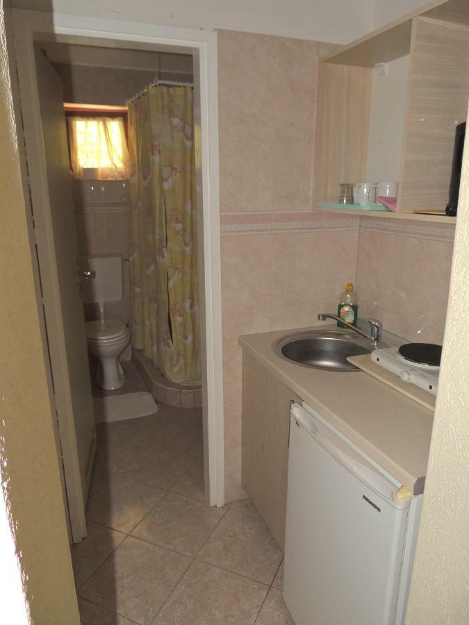 Guest house Desa Budva